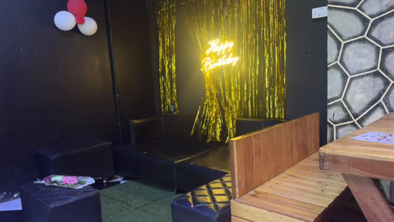 Maitri Cafe (14)