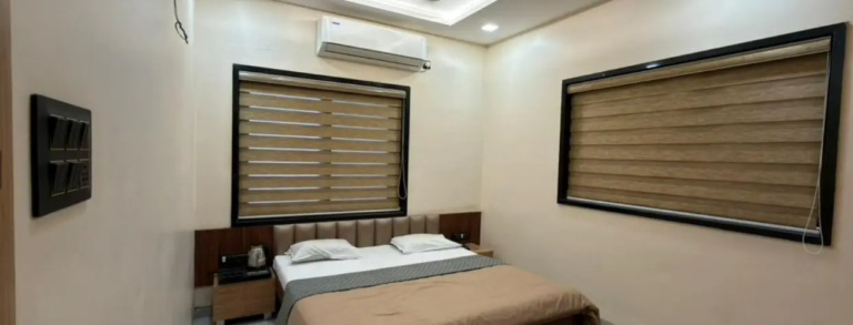 Malhar Hotl (3)