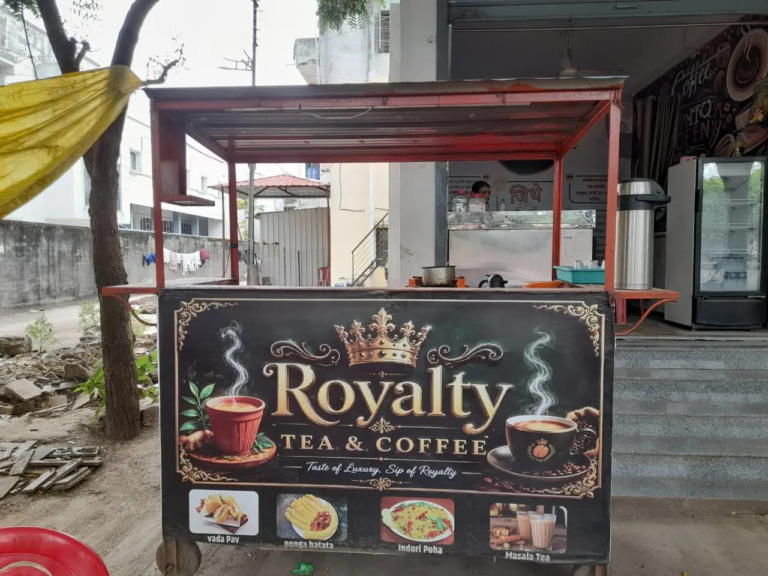 Royal Cafe And Snacks (1)