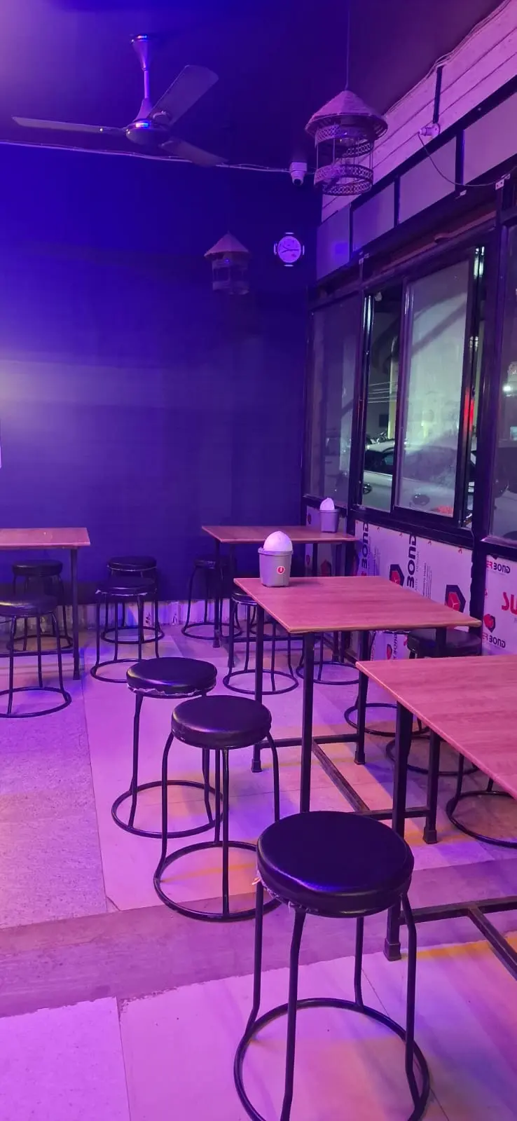 Shobhnil Cafe (6)